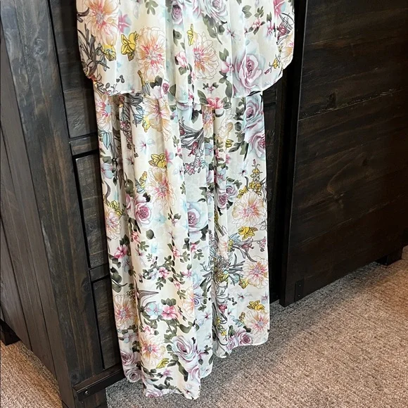 Floral Maxi Dress - Picture 4 of 7